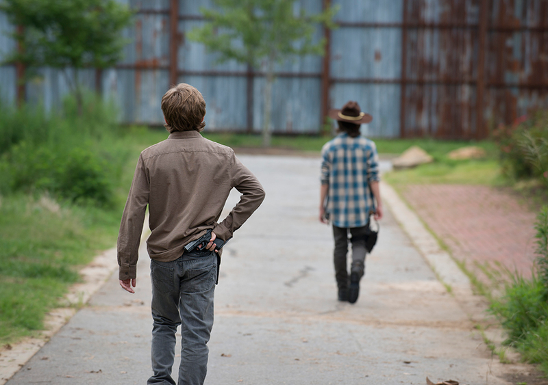 Illustration for article titled On The Walking Dead, It's Time for the Alexandrians to Save Rick